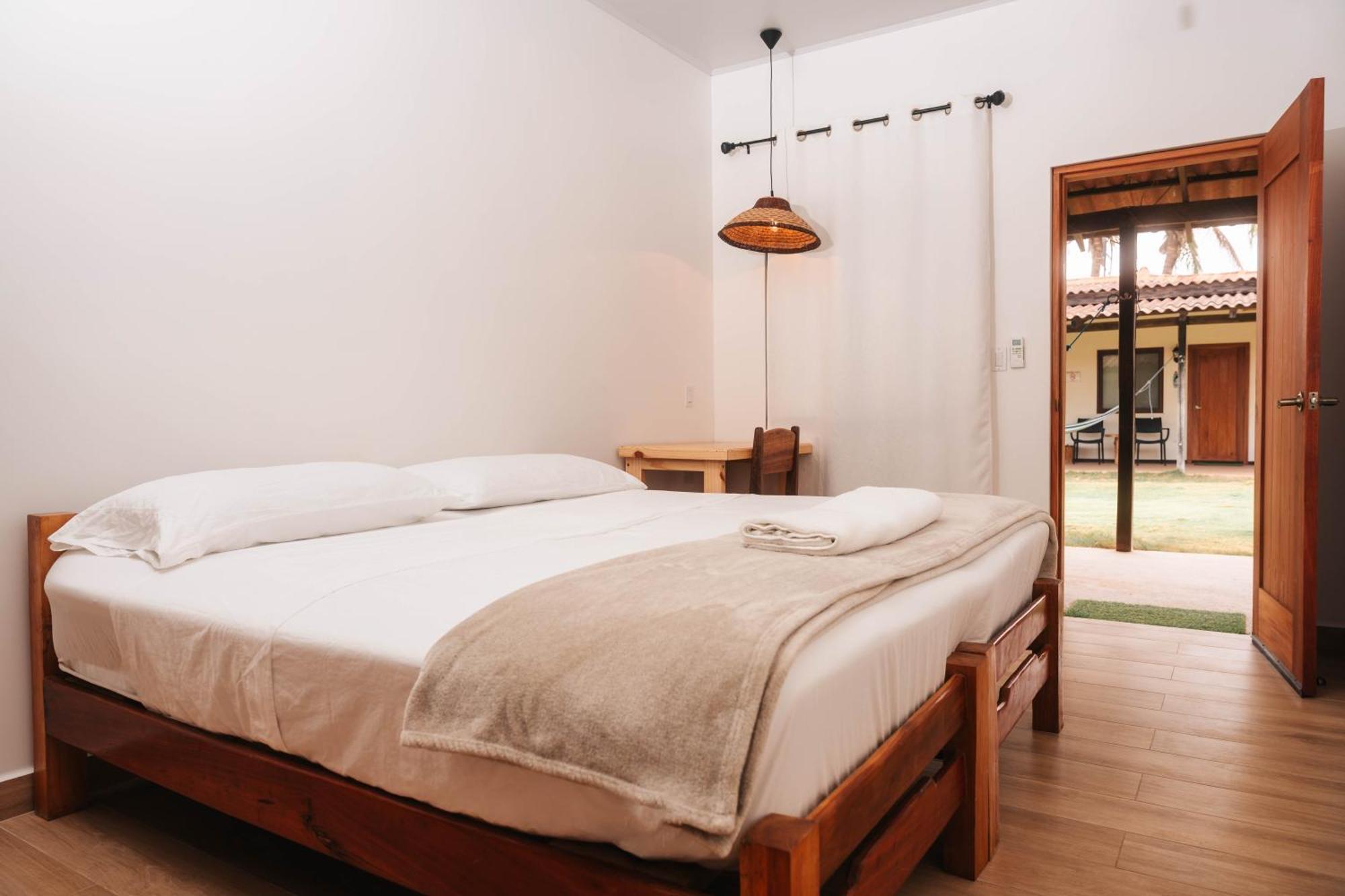 Beach Break Hotel & Surf Camp De Playa Venao Εξωτερικό φωτογραφία