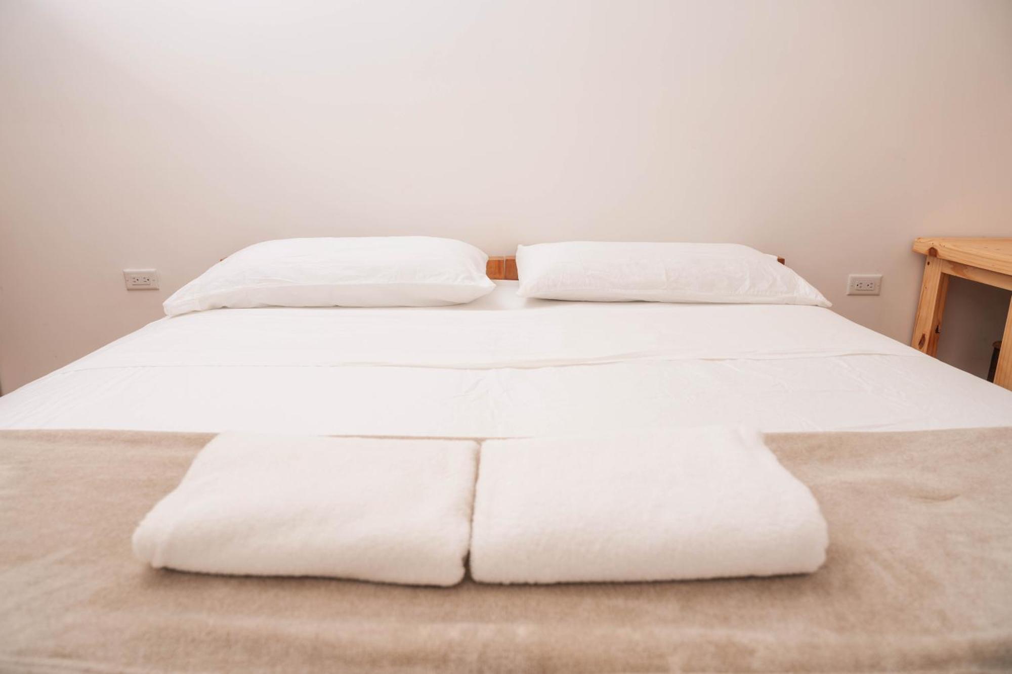 Beach Break Hotel & Surf Camp De Playa Venao Εξωτερικό φωτογραφία