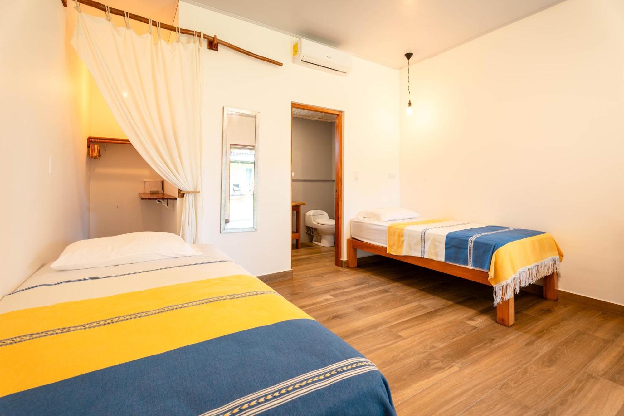 Beach Break Hotel & Surf Camp De Playa Venao Εξωτερικό φωτογραφία